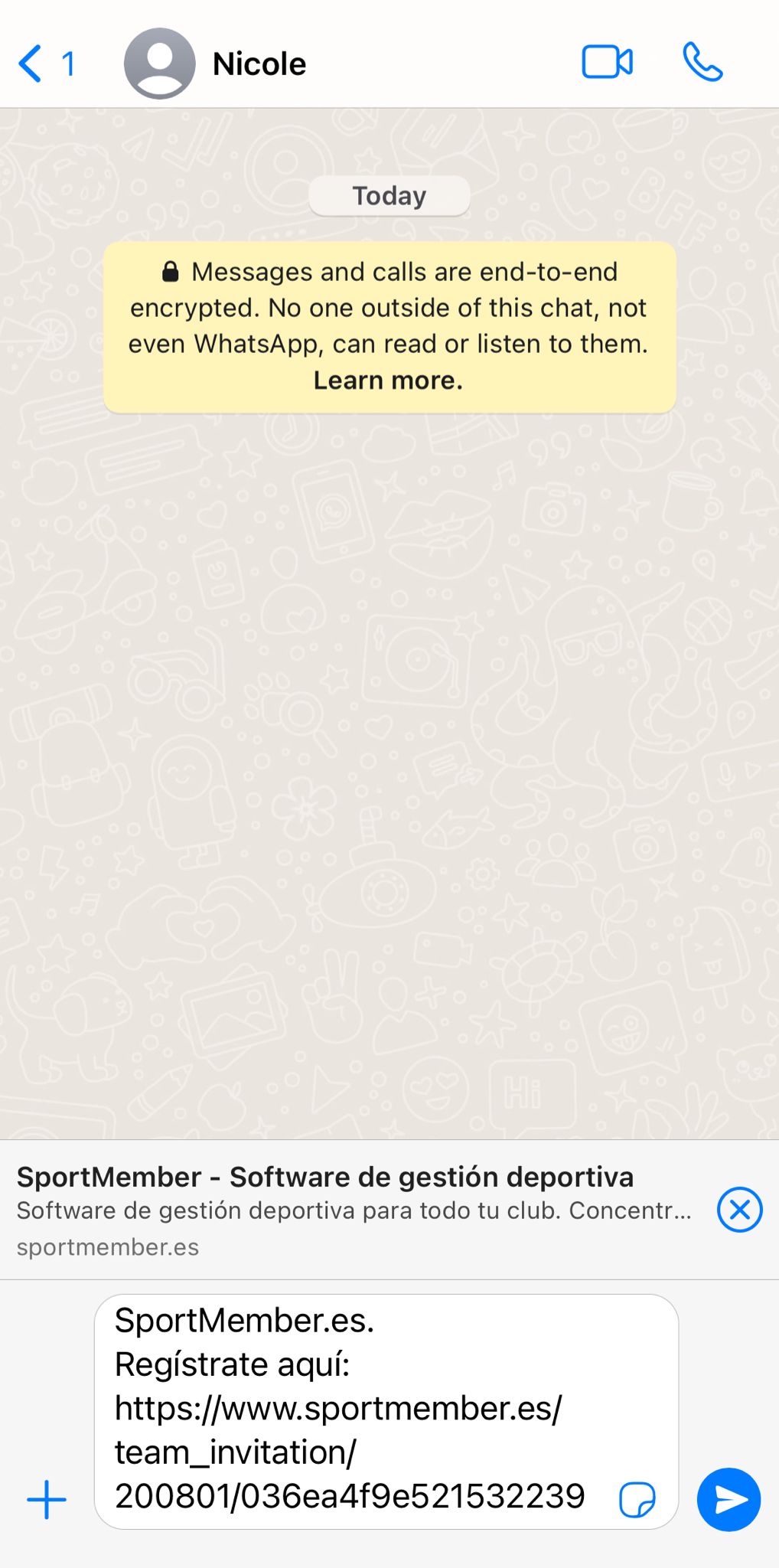 Asi se ve el mensaje de WhatsApp con el enlace de invitación al equipo